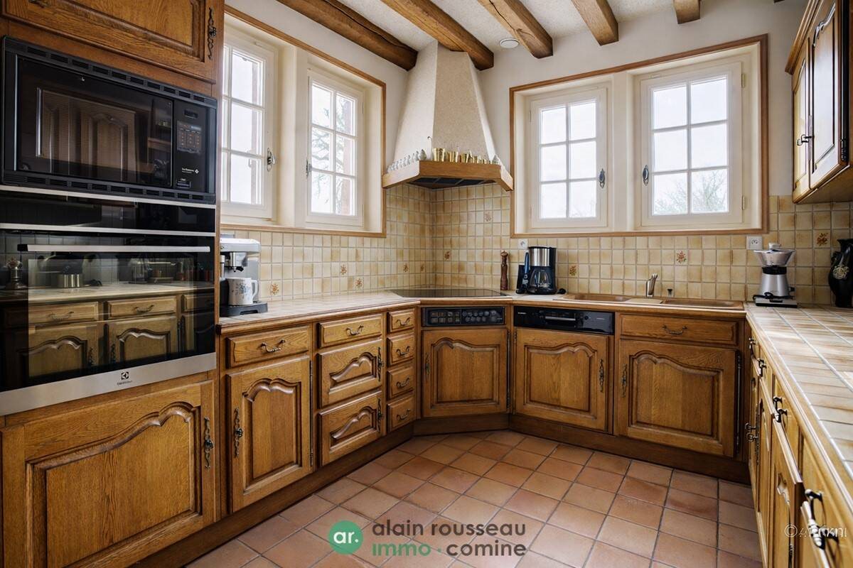 Maison à vendre, 350m², Miré