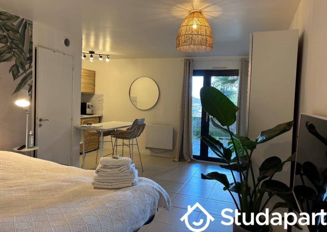 Appartement à louer, 25m², Couzon-au-Mont-d'Or