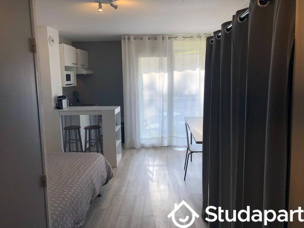 Appartement à louer, 19m², Valbonne