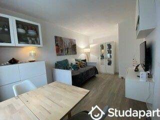 Maison à louer, 31m², Sèvres