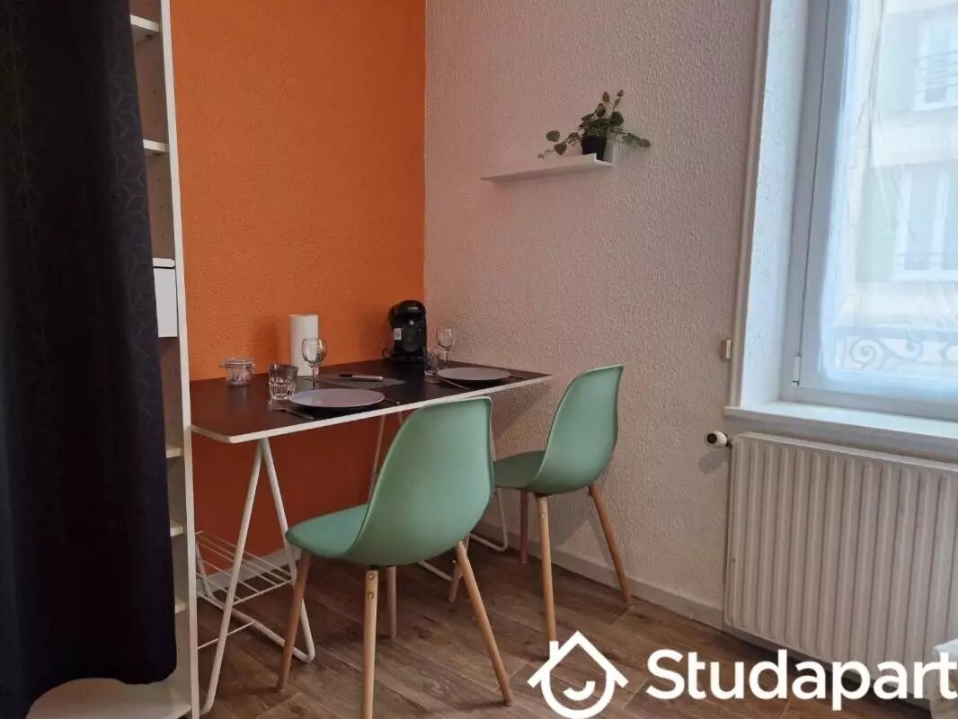 Appartement à louer, 17m², Reims