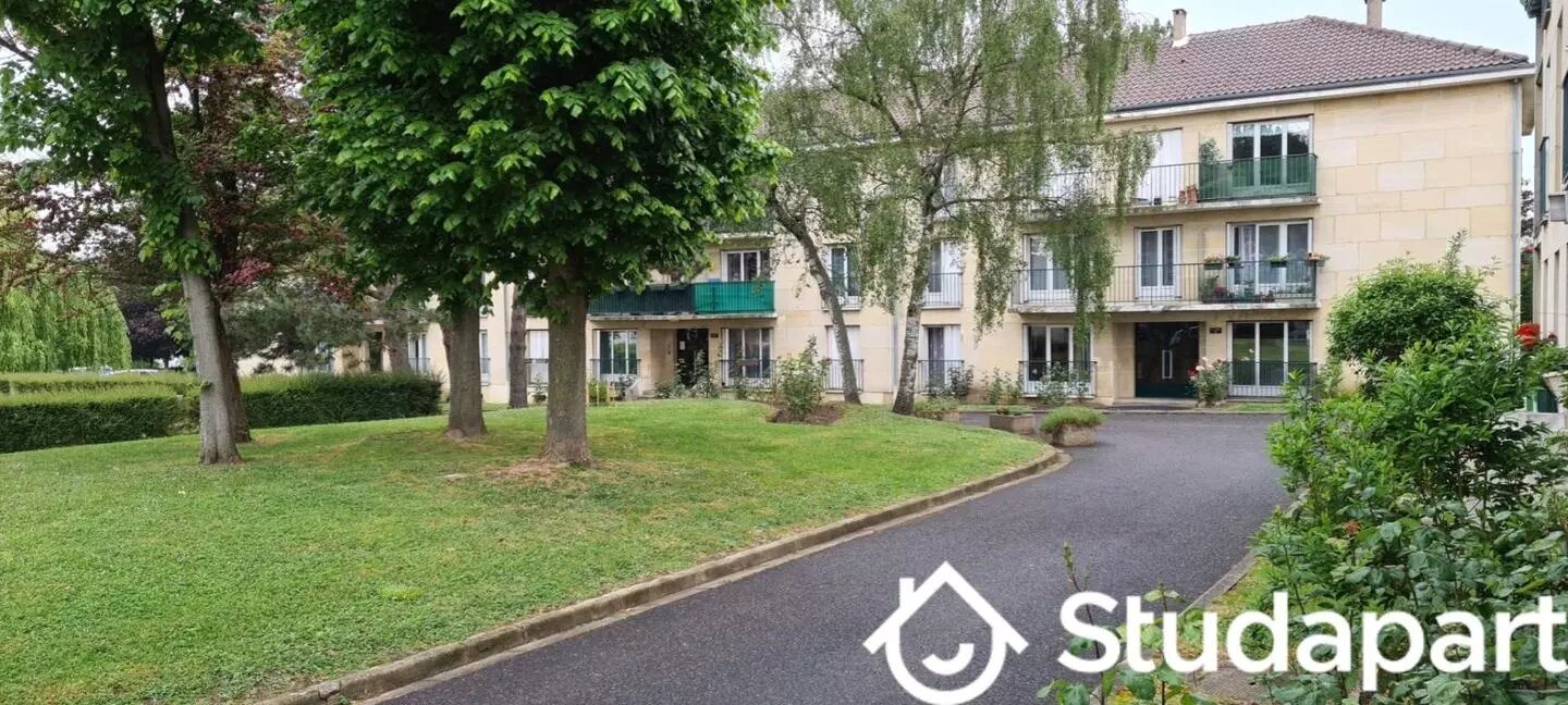 Appartement à louer, 25m², Saint-Brice-sous-Forêt