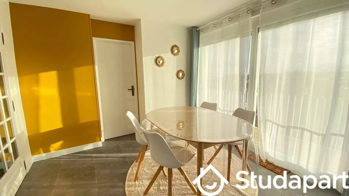 Appartement à louer, 70m², Saint-Etienne-du-Rouvray