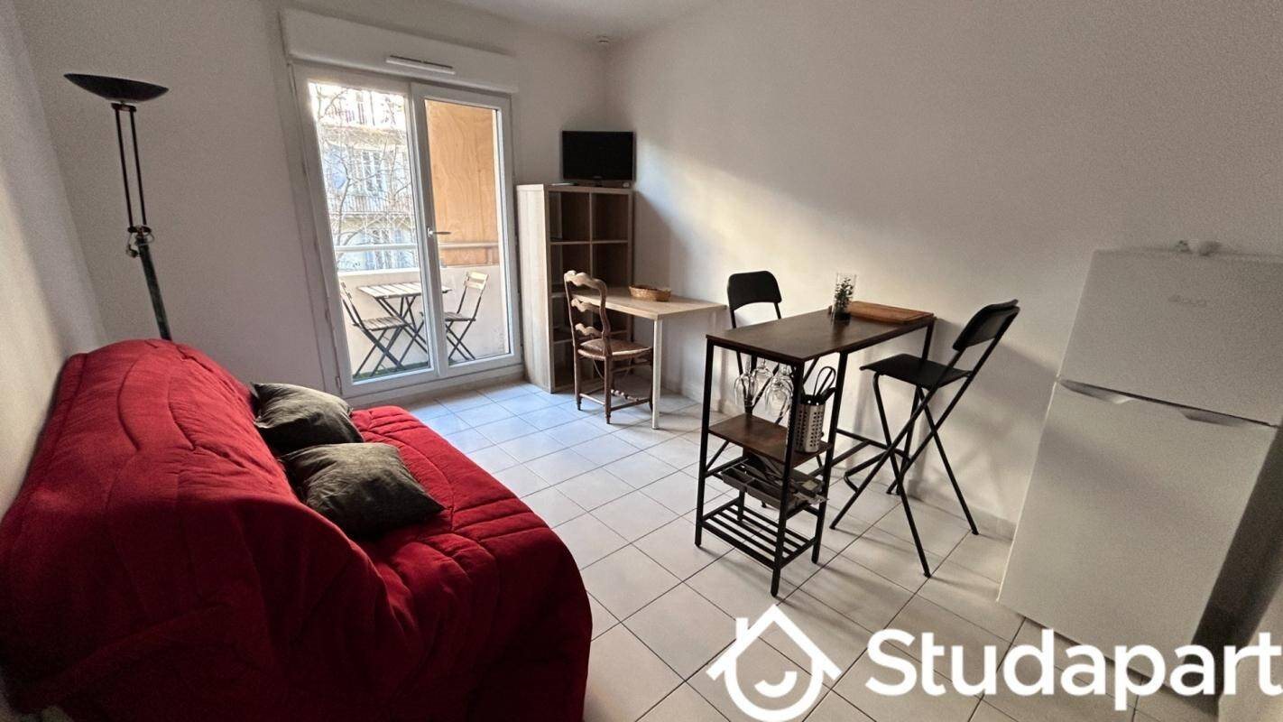 Appartement à louer, 18m², Marseille 5ème