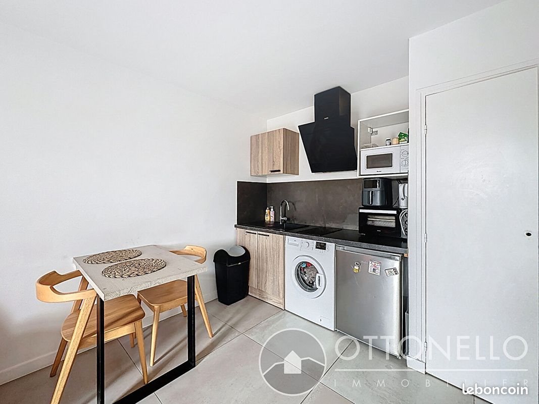 Appartement à vendre, 25m², Fréjus
