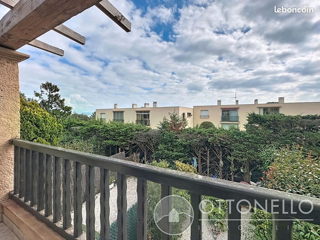 Appartement à vendre, 25m², Fréjus