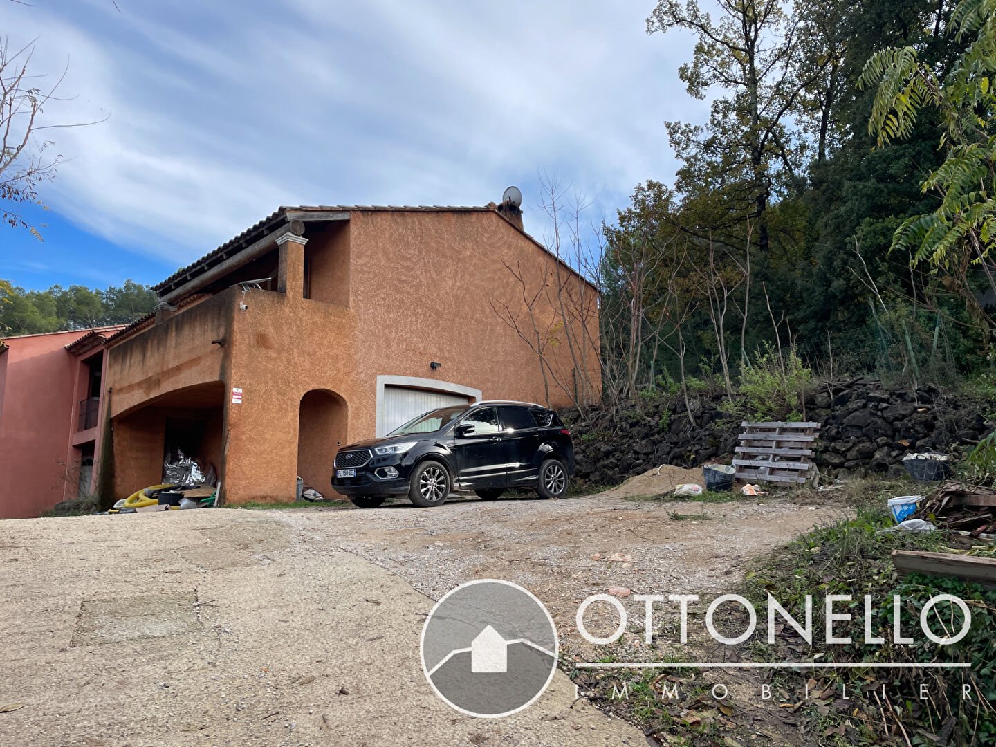 Maison à louer, 91m², Trans-en-Provence