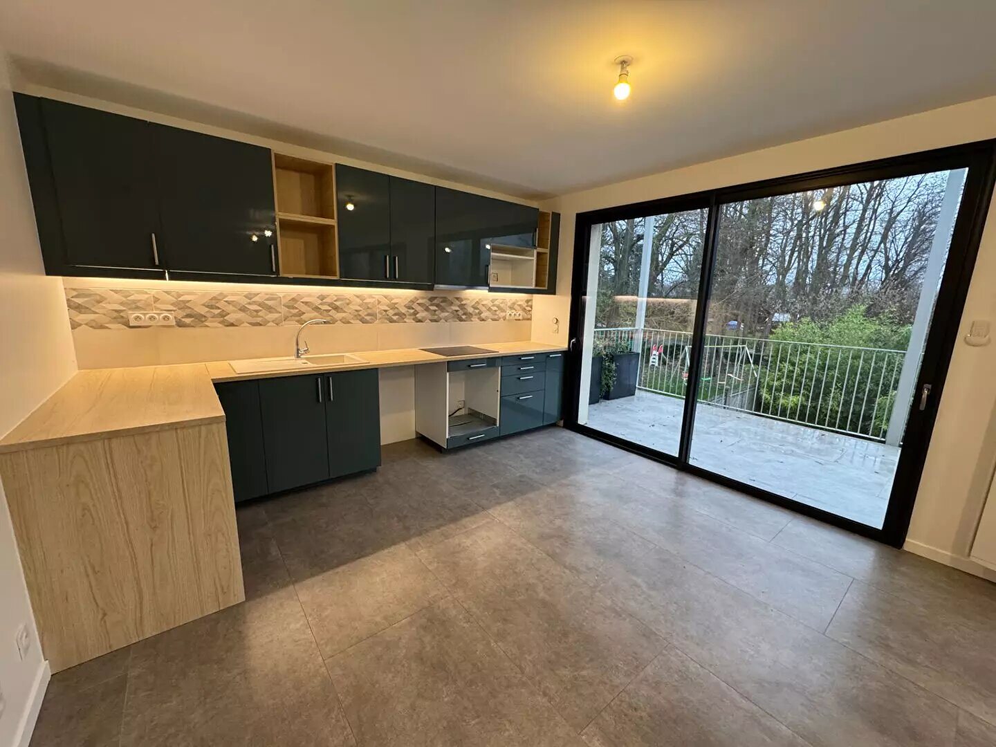 Appartement à louer, 70m², Méry-sur-Oise