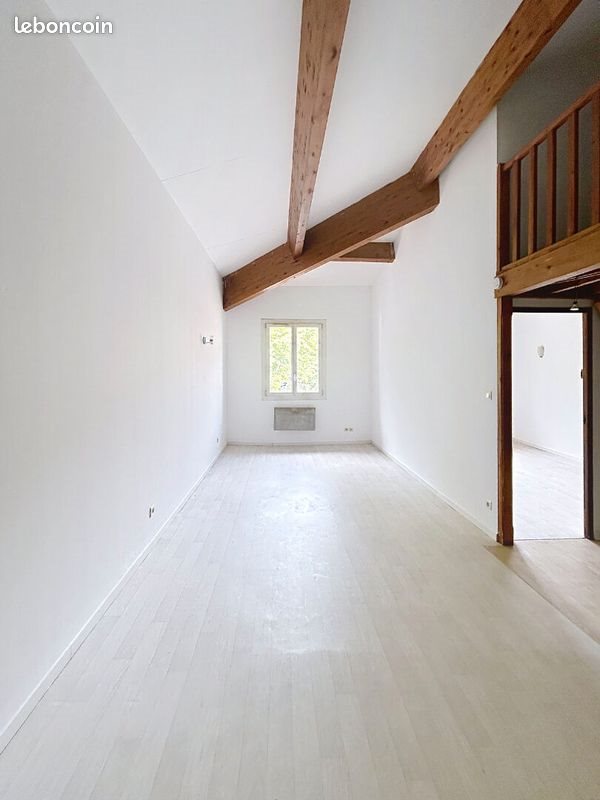 Appartement à louer, 56m², Saint-Chamas
