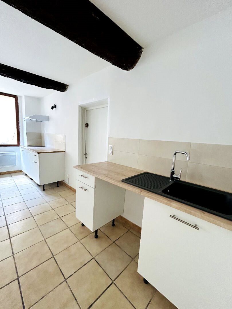 Appartement à louer, 40m², Lambesc