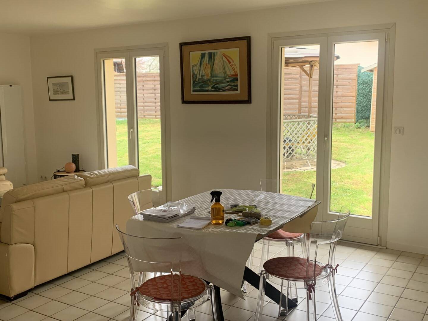 Maison à louer, 92m², Carignan-de-Bordeaux