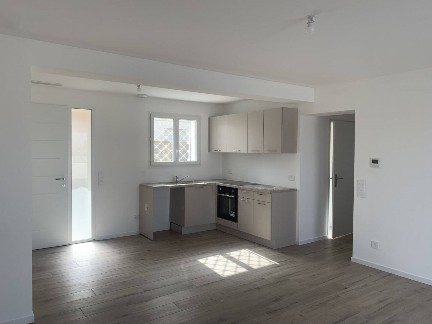 Maison à louer, 73m², Yvrac