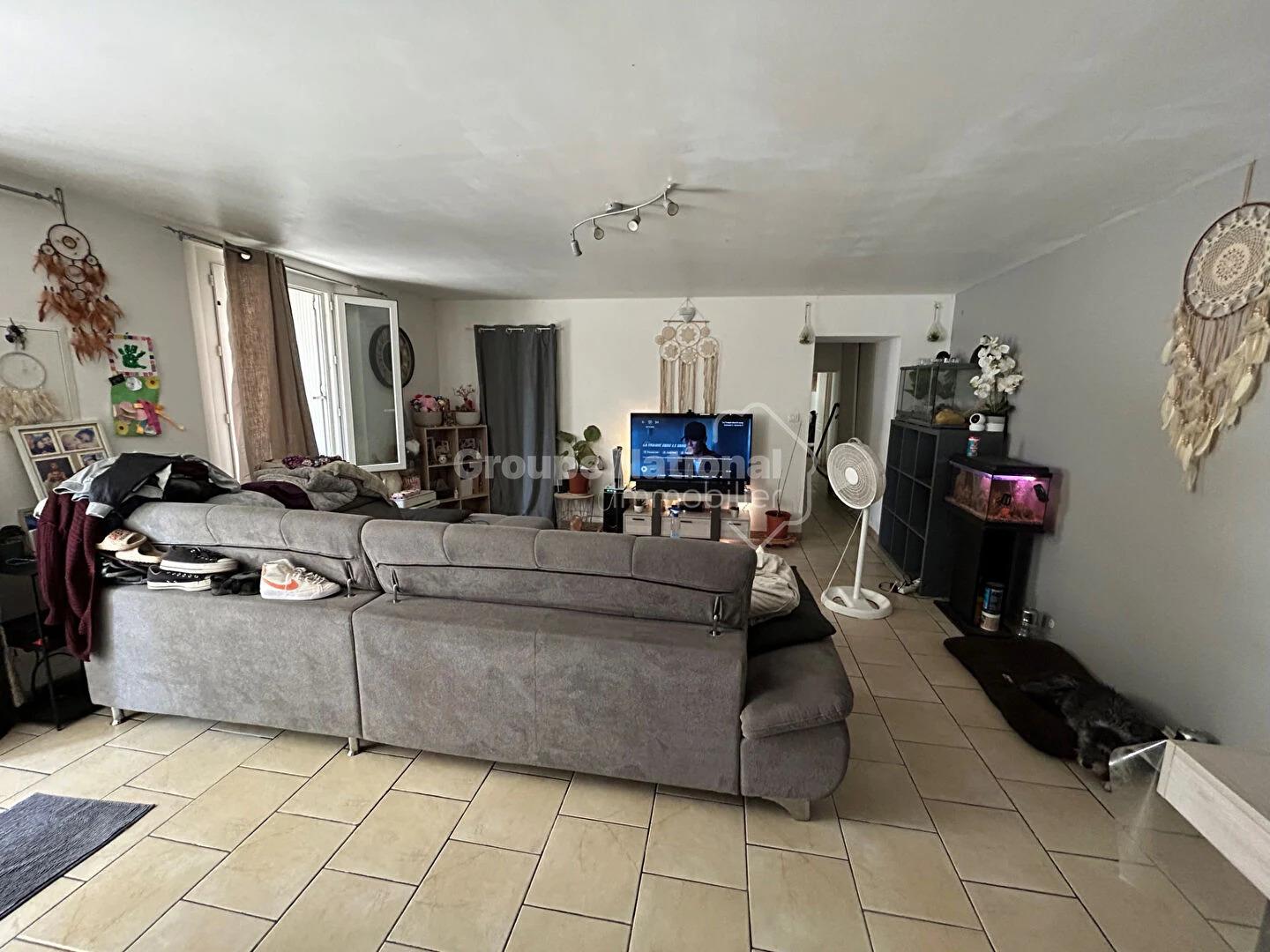 Appartement à vendre, 77m², Redessan