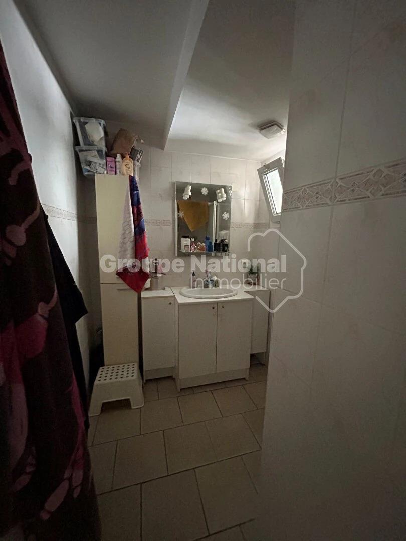Appartement à vendre, 77m², Redessan