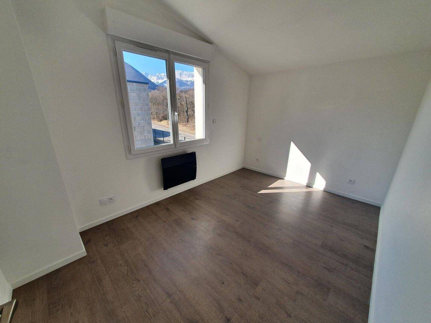 Appartement à louer, 57m², Saint-Georges-de-Commiers
