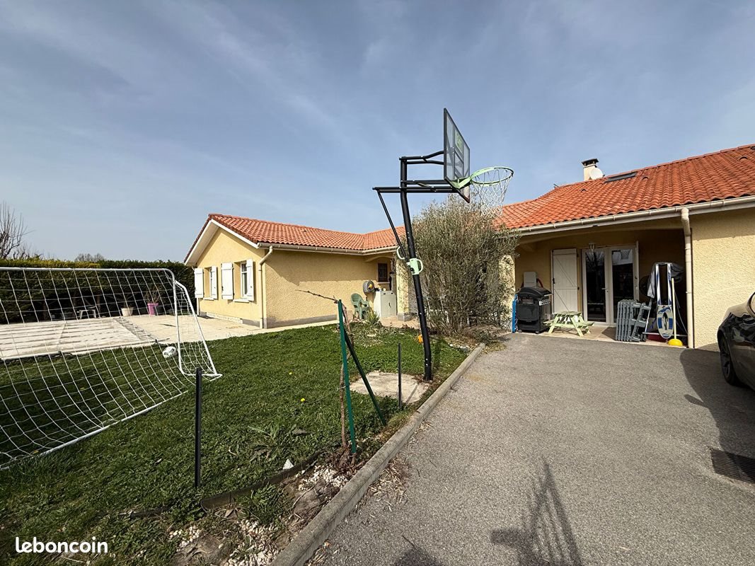 Maison à louer, 160m², Château-Gaillard