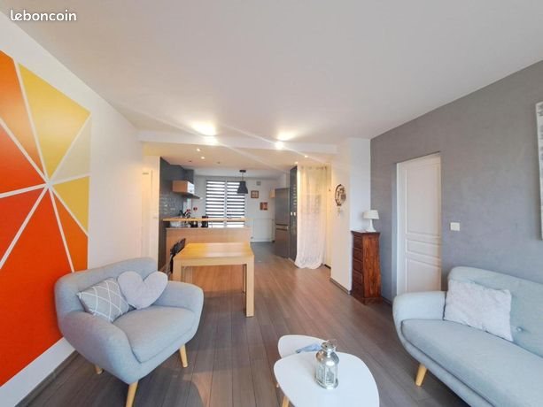 Appartement à louer, 80m², Tours