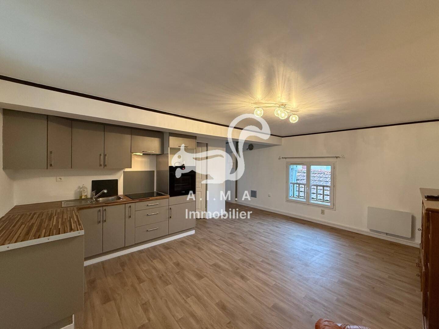 Appartement à louer, 82m², Mios