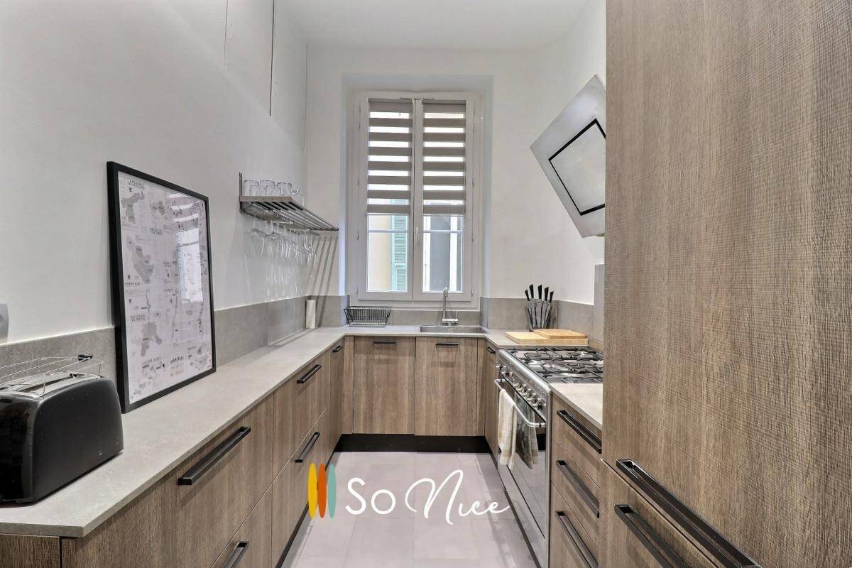 Appartement à louer, 73m², Nice