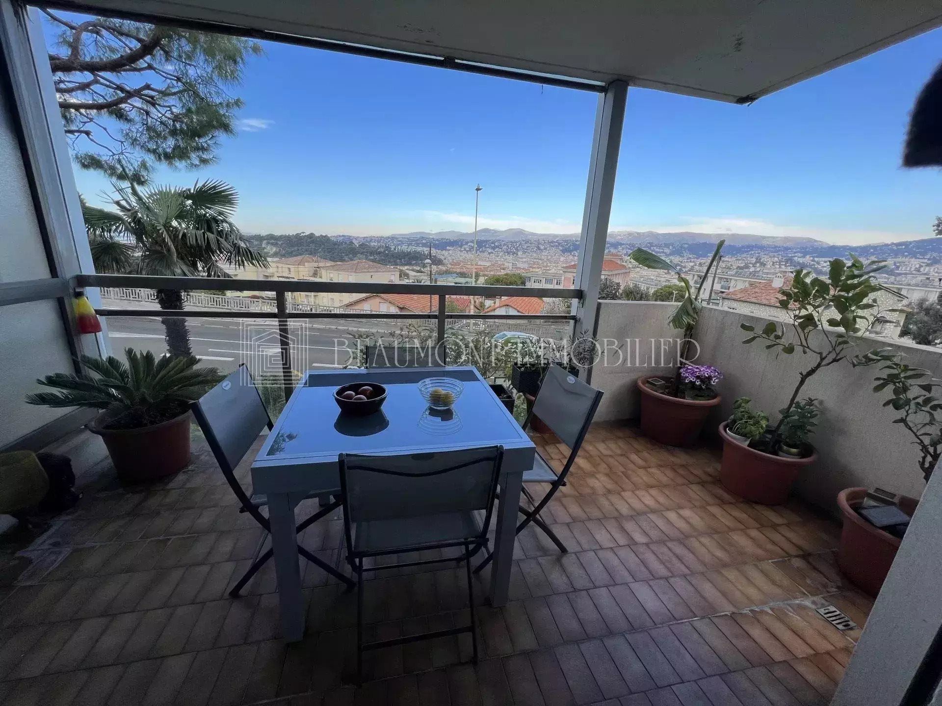 Appartement à louer, 68m², Nice