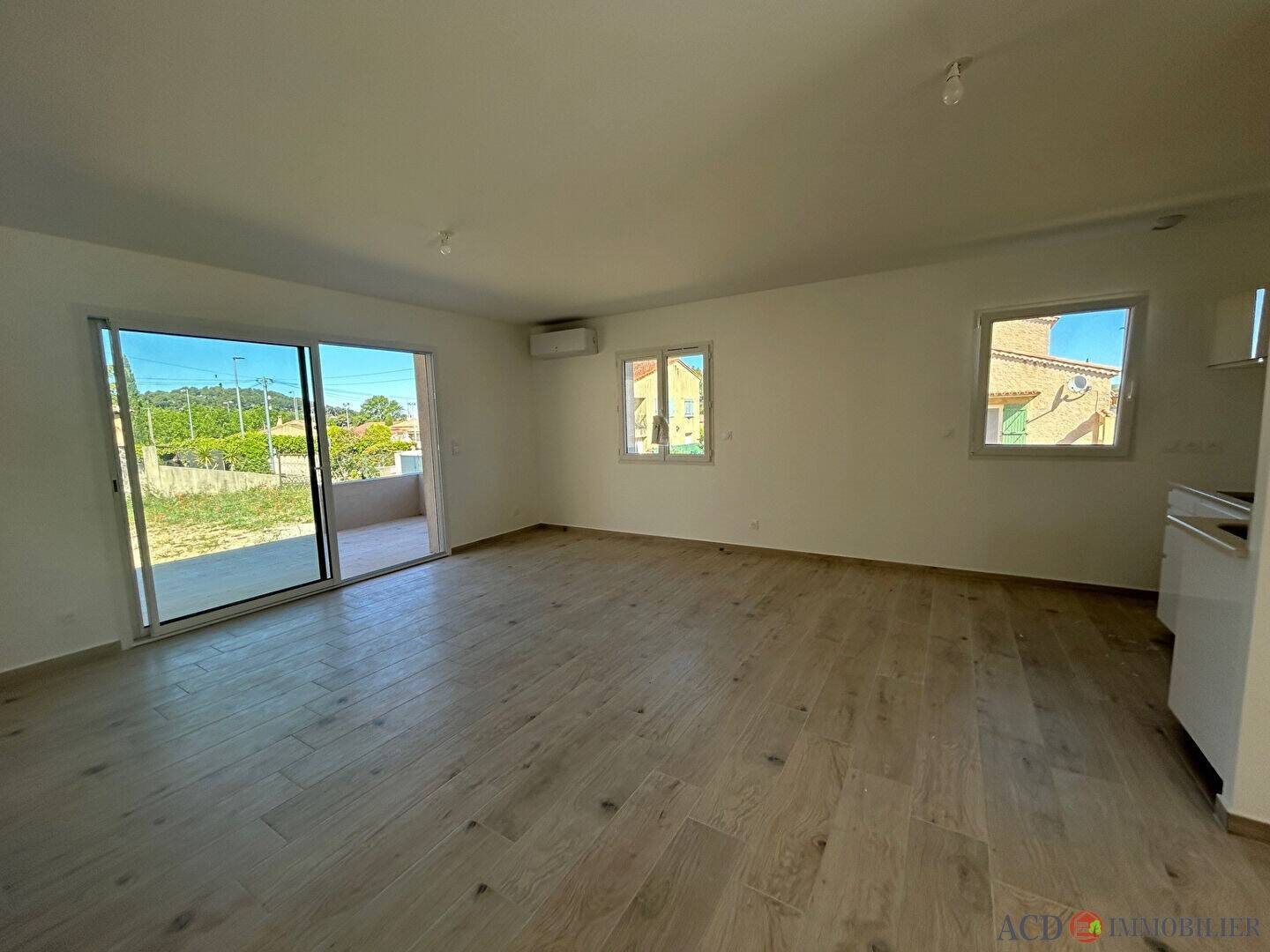 Maison à louer, 64m², Velaux