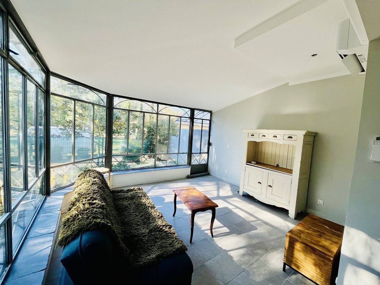 Appartement à louer, 47m², Pont-de-Chéruy