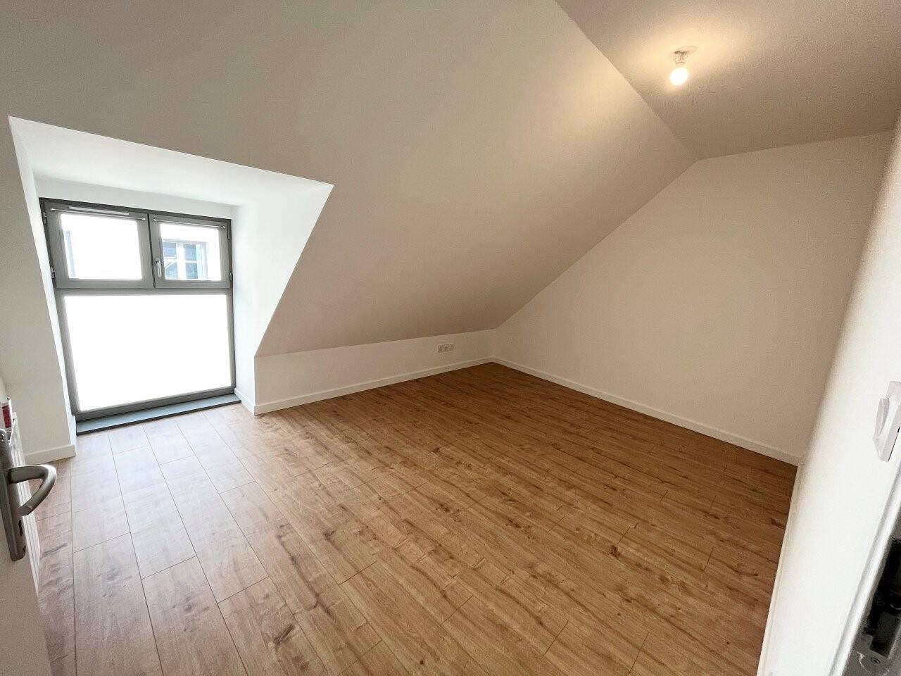Appartement à louer, 81m², Crémieu