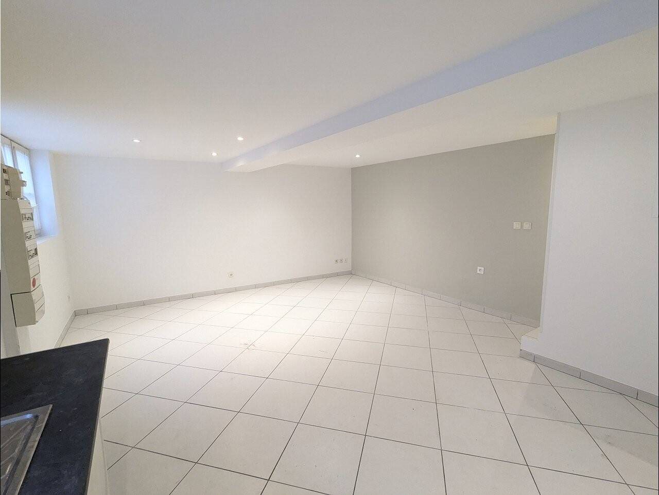 Appartement à louer, 72m², Crémieu
