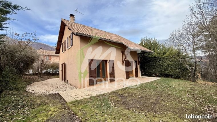 Maison à louer, 91m², Gap