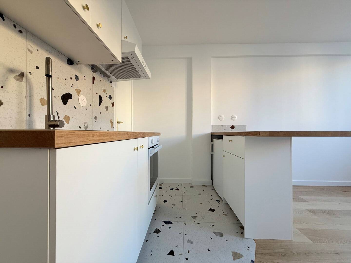 Appartement à louer, 25m², Marseille 8ème