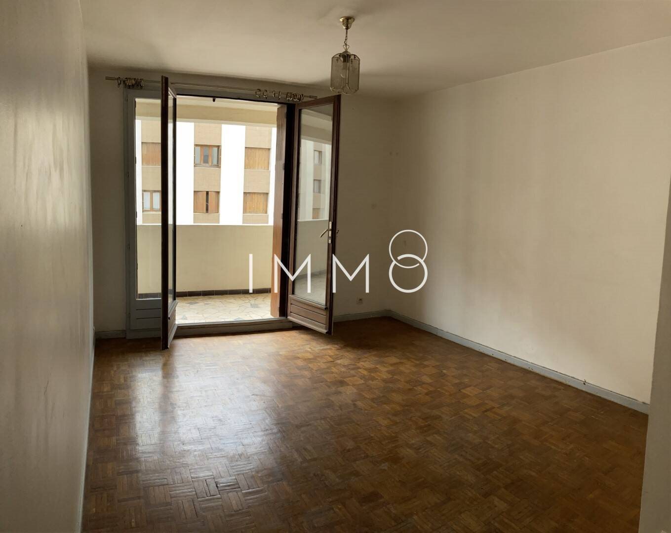 Appartement à louer, 58m², Marseille 4ème