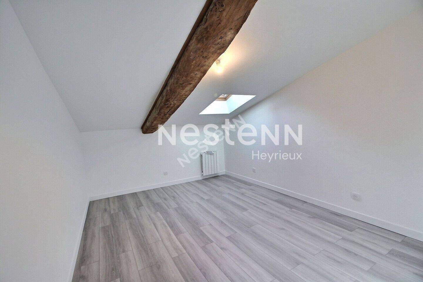 Appartement à louer, 66m², Heyrieux