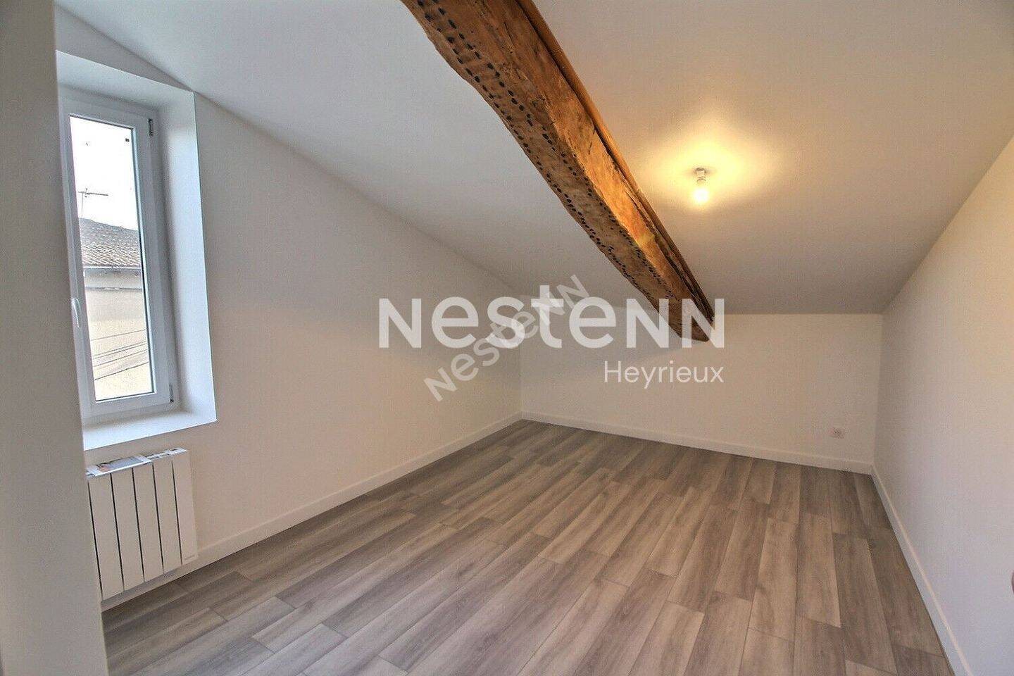 Appartement à louer, 66m², Heyrieux
