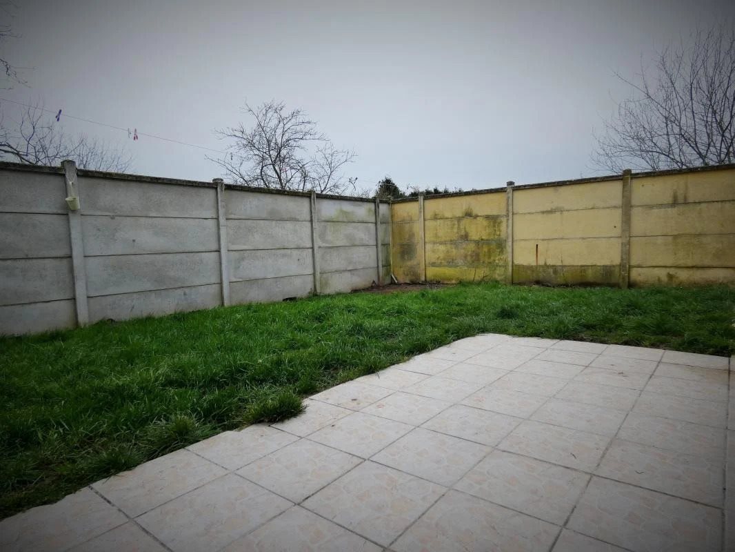 Maison à louer, 75m², Eppeville