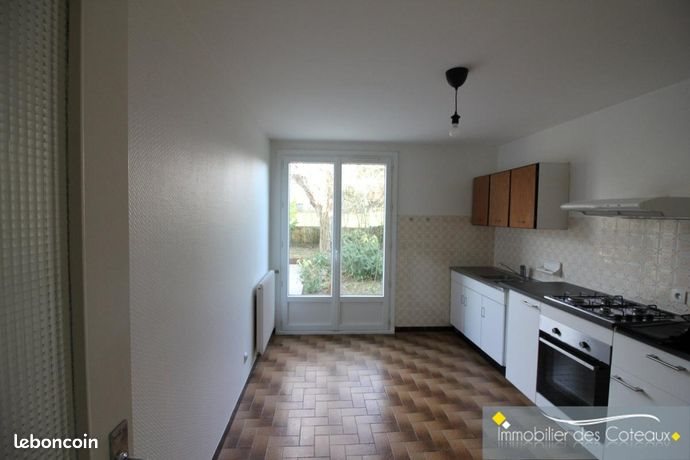 Maison à louer, 52m², Goyrans