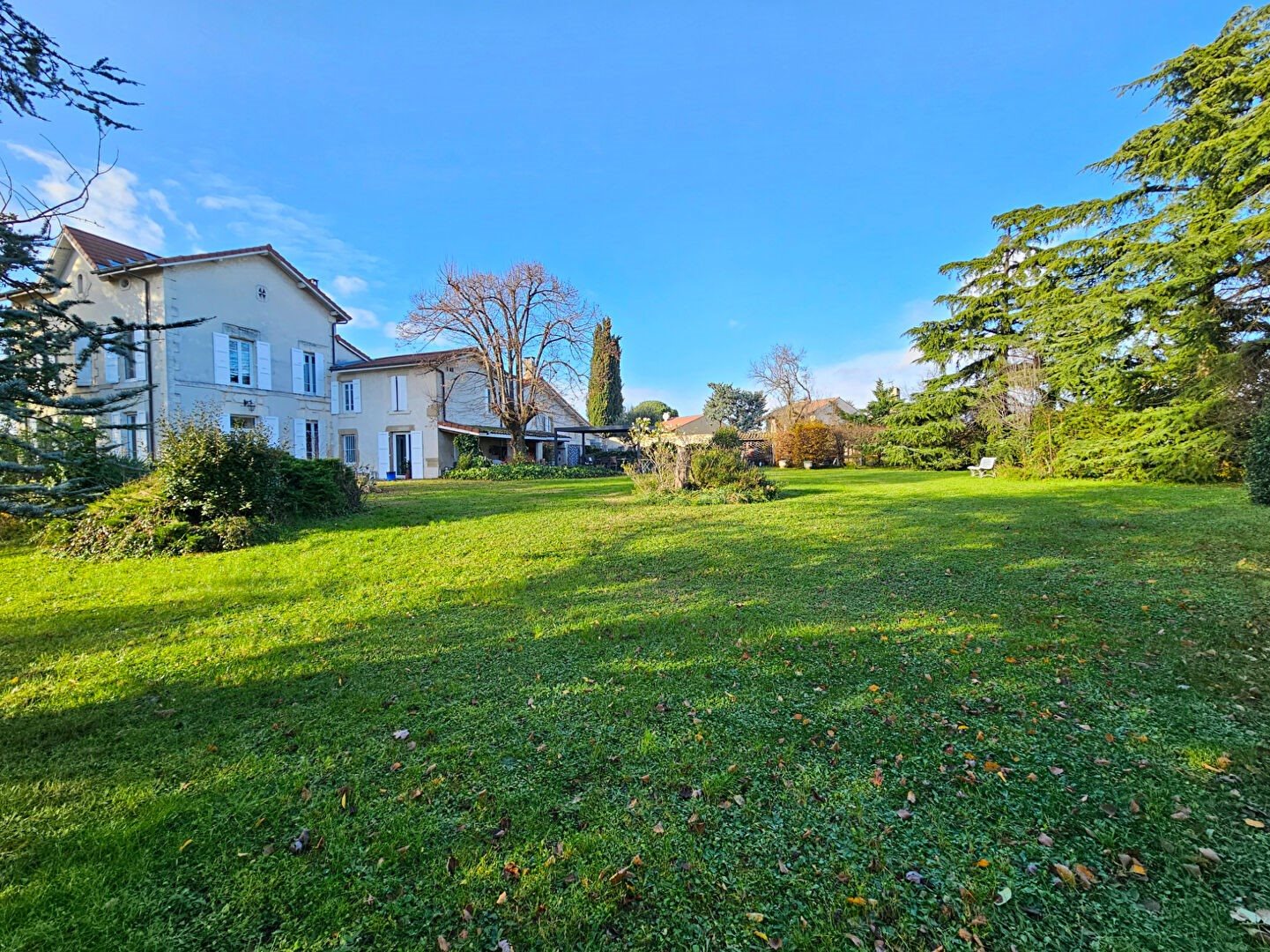 Maison à vendre, 385m², Romans-sur-Isère