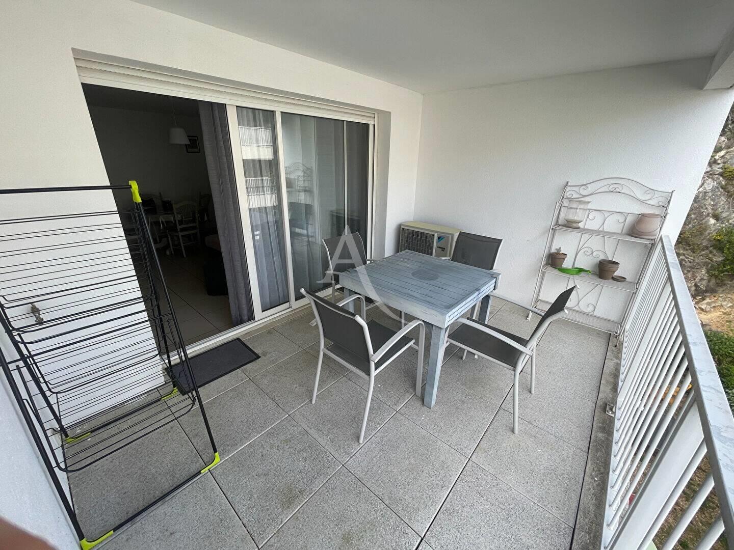 Appartement à louer, 46m², Nîmes