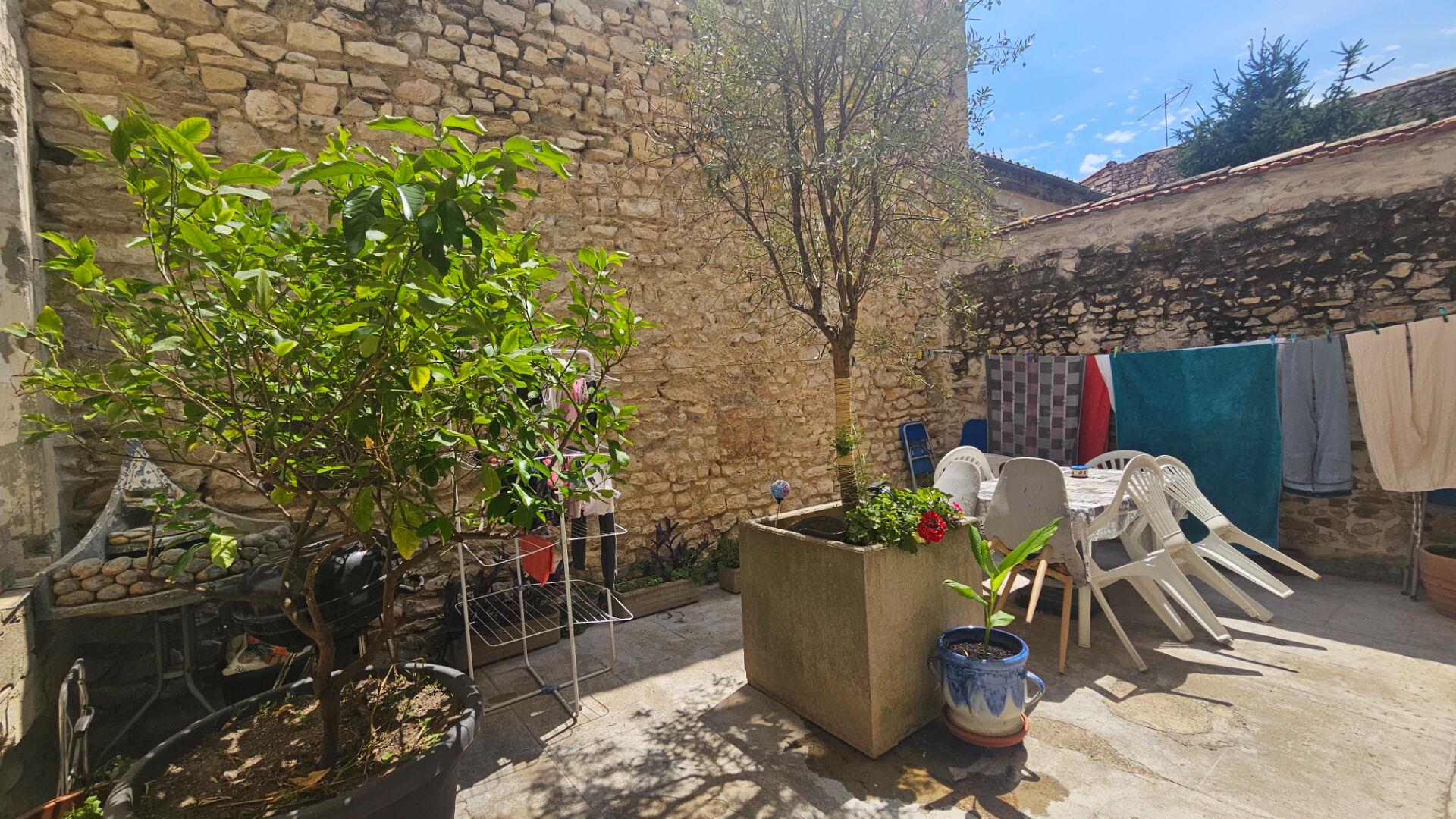Appartement à vendre, 286m², Nîmes