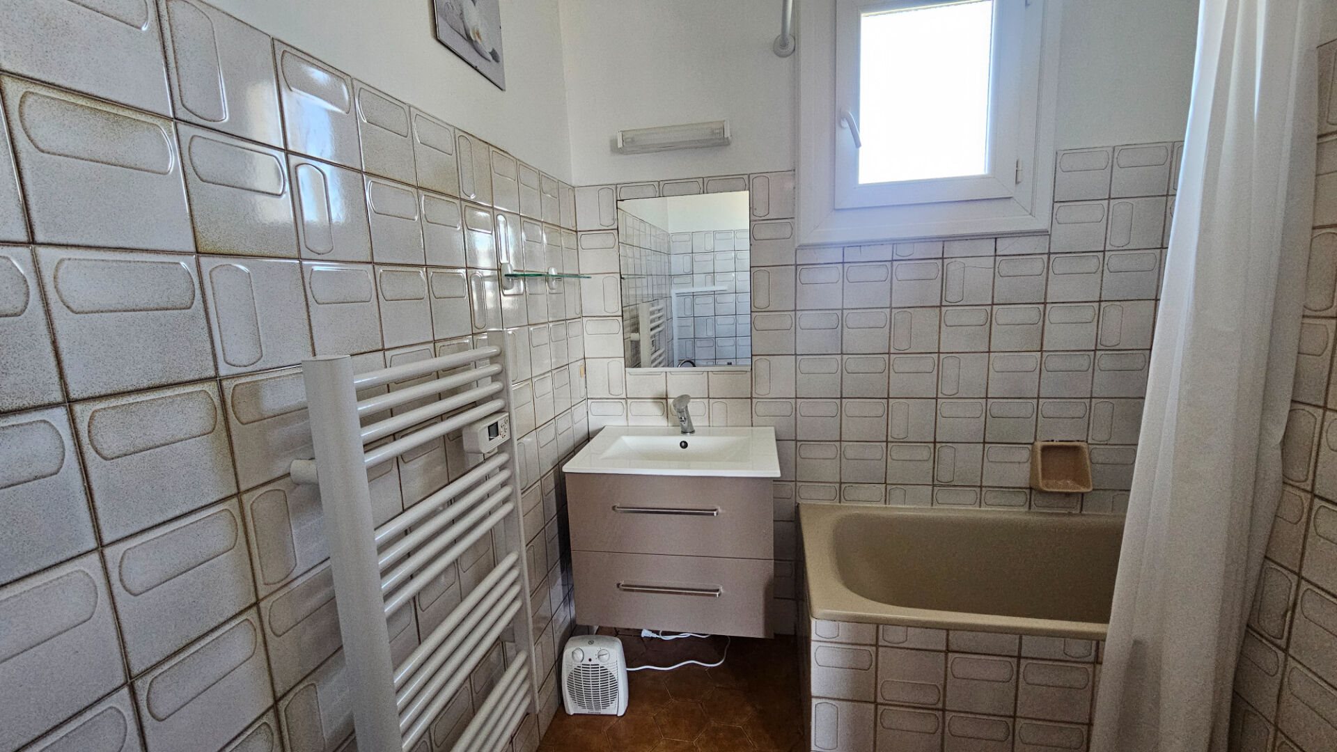 Appartement à vendre, 28m², Nîmes