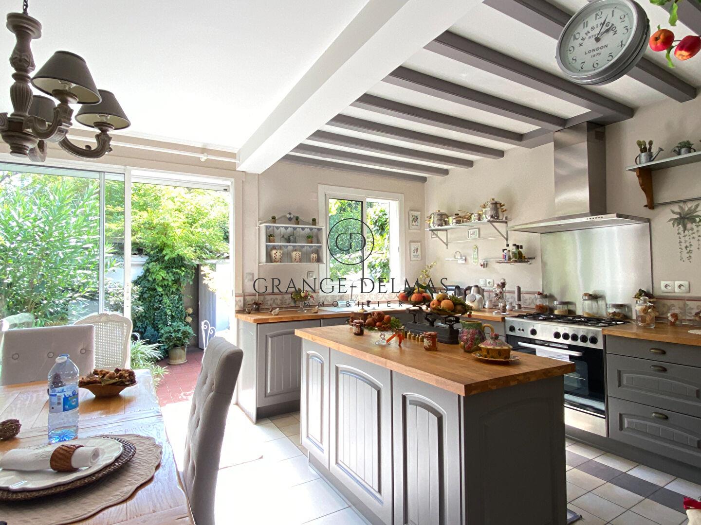 Maison à vendre, 121m², Bordeaux