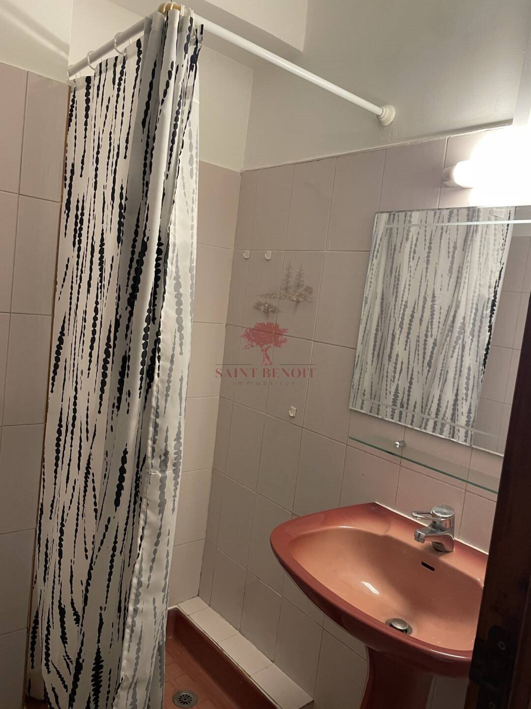 Maison à louer, 39m², Saint-André-de-Sangonis