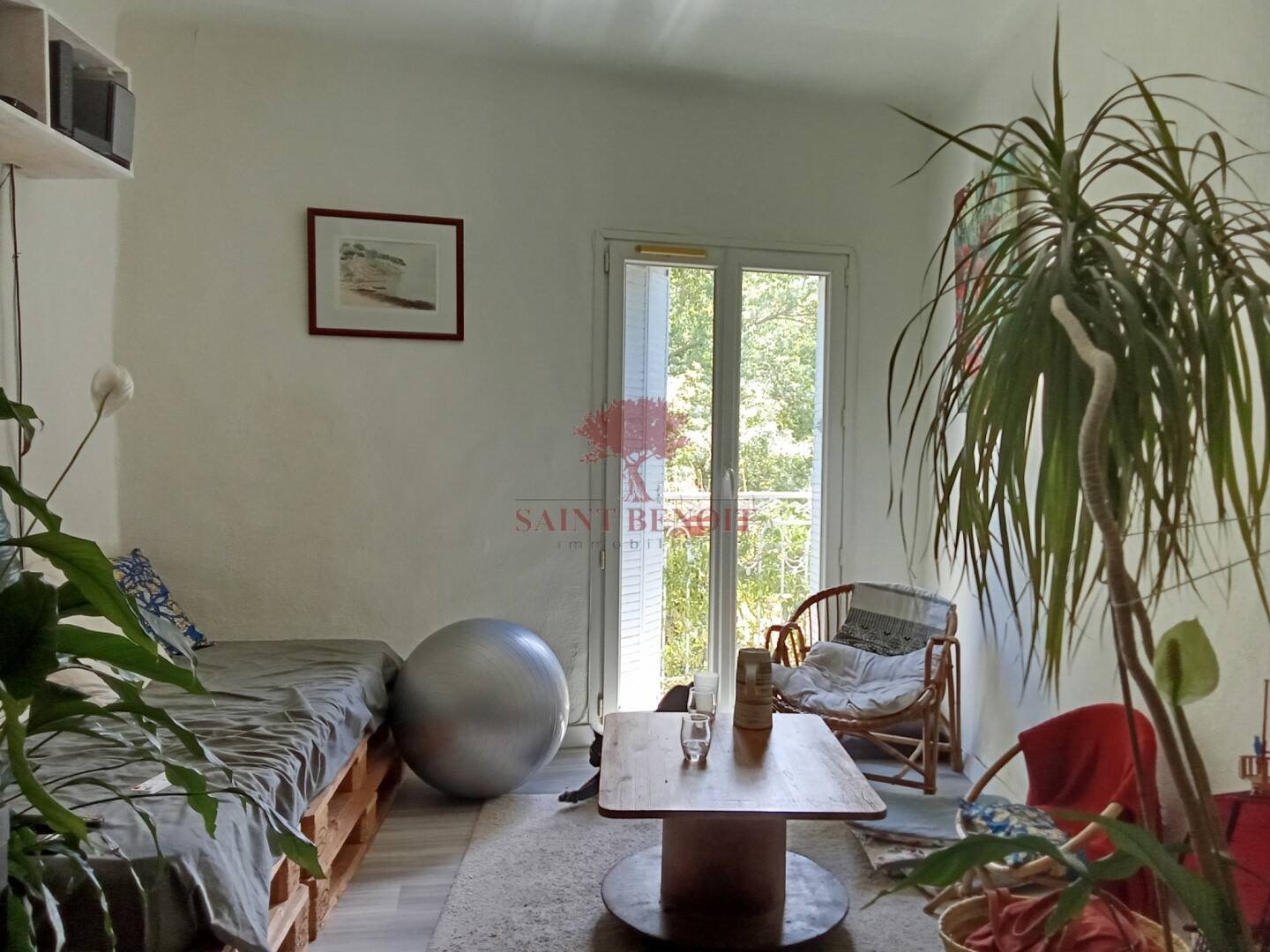 Maison à louer, 75m², Aniane