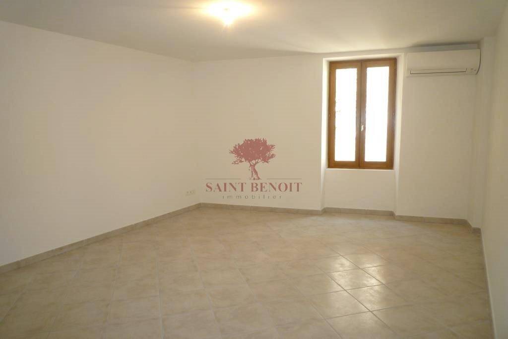 Maison à louer, 68m², Saint-Jean-de-Fos