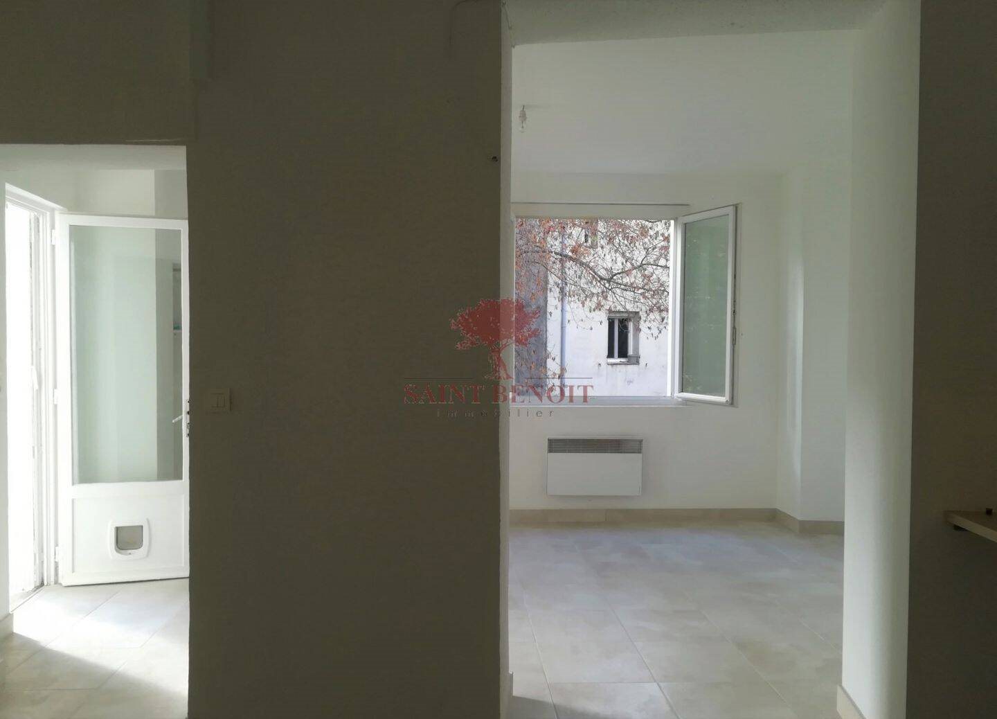 Appartement à louer, 62m², Aniane