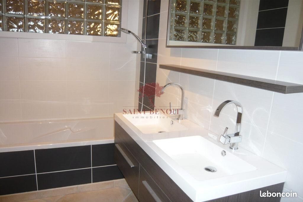 Maison à louer, 49m², Montpeyroux