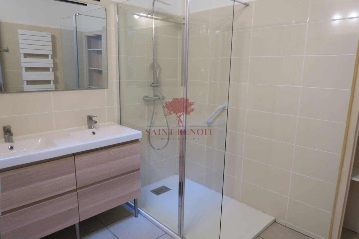 Maison à louer, 114m², Gignac