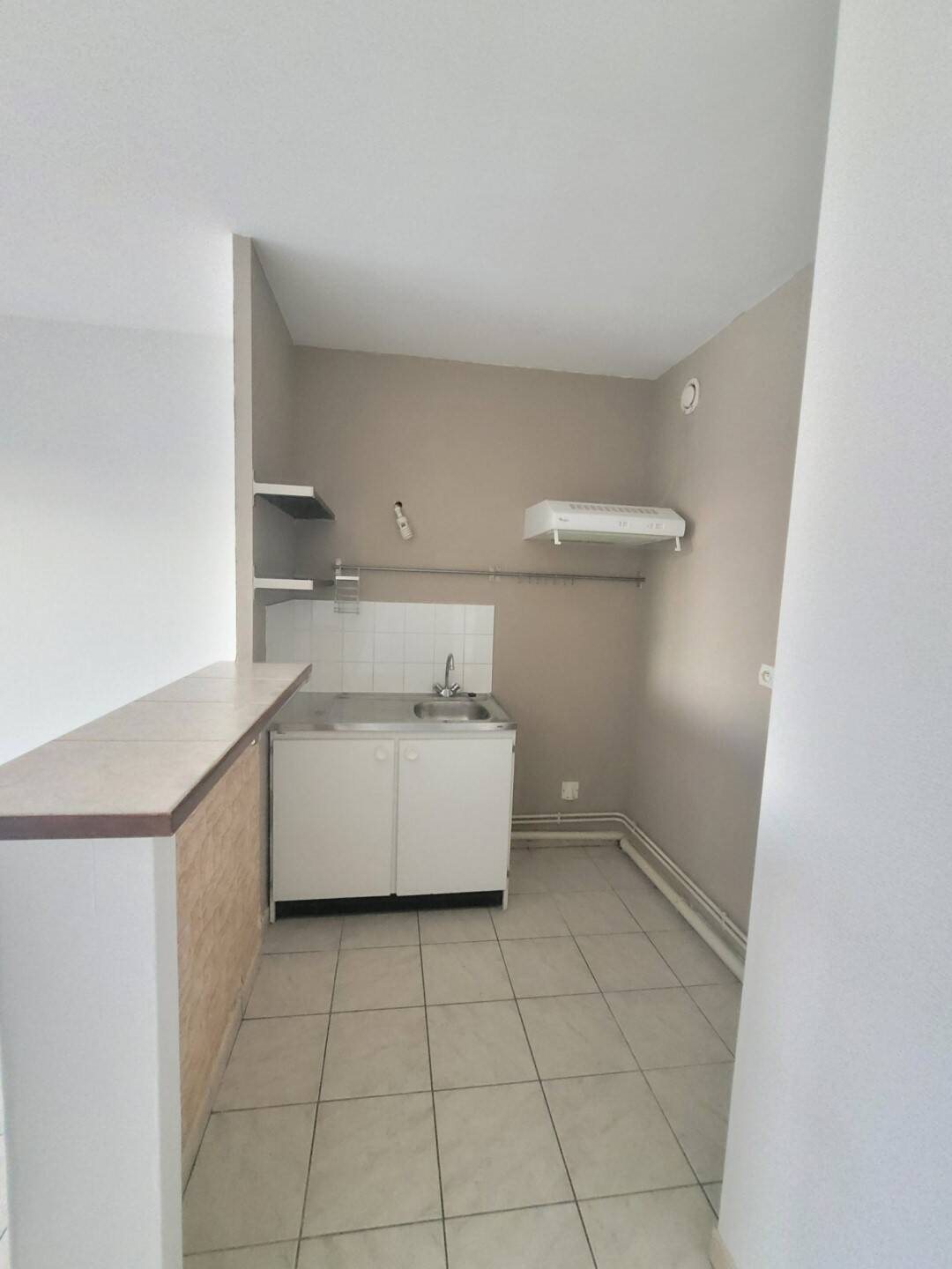 Appartement à louer, 42m², Auneau-Bleury-Saint-Symphorien