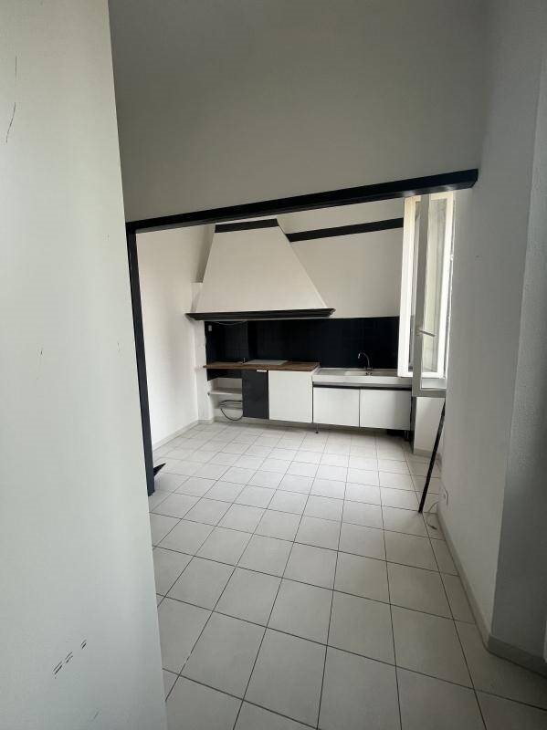 Appartement à louer, 31m², Marseille 16ème