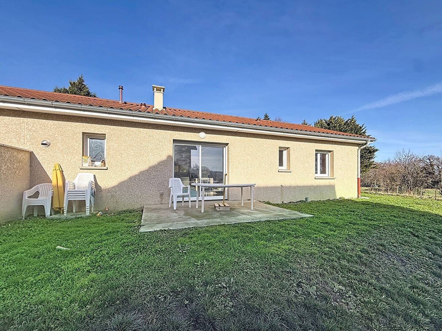 Maison à louer, 73m², Maubec