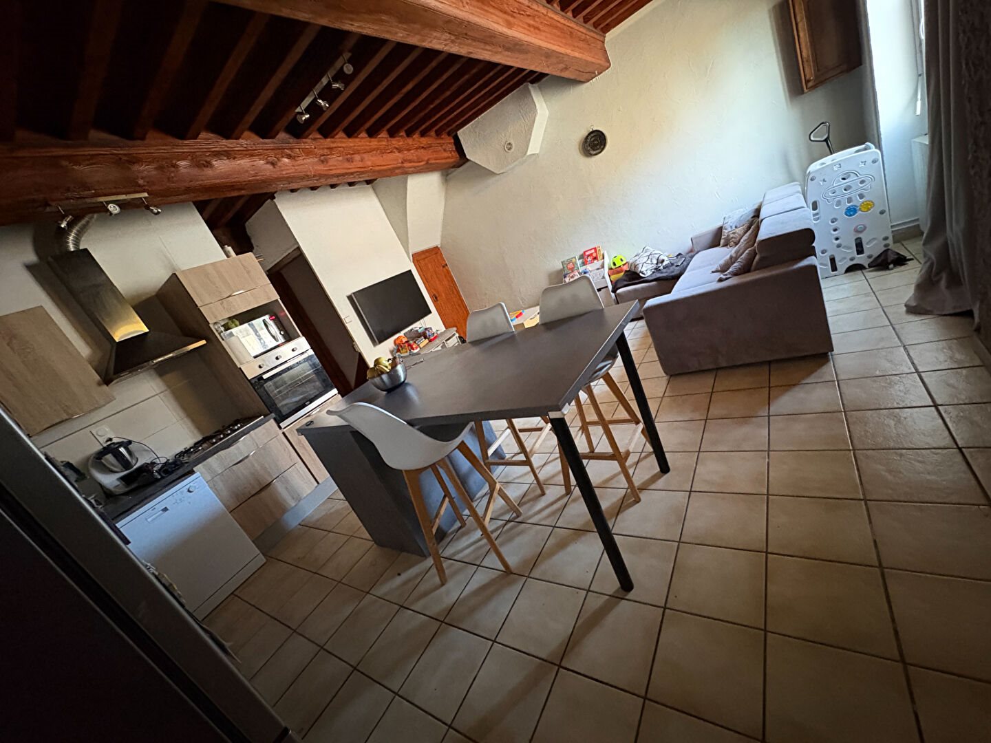 Maison à louer, 126m², Neyron
